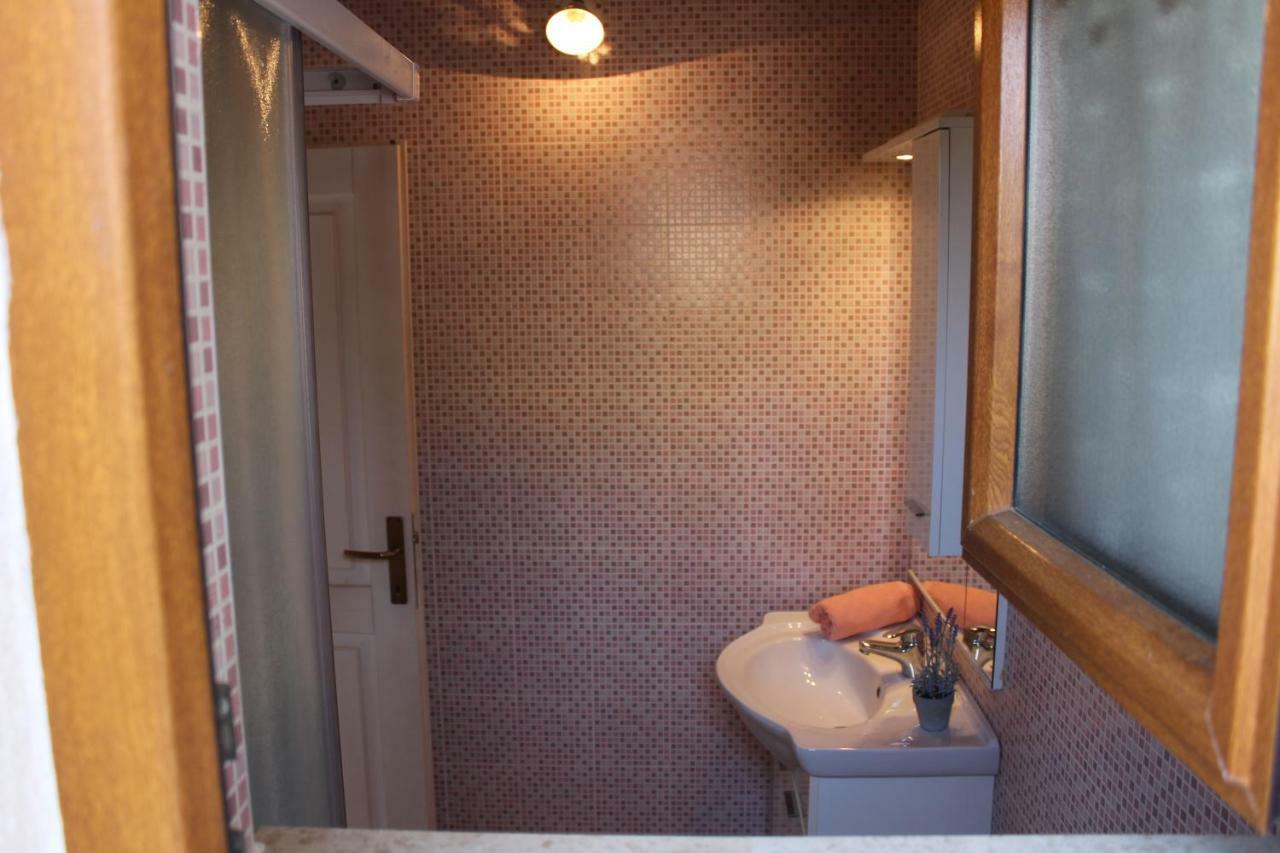 Apartman Sasa Rovigno Esterno foto