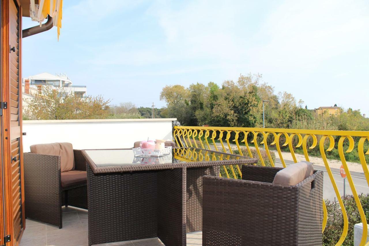 Apartman Sasa Rovigno Esterno foto