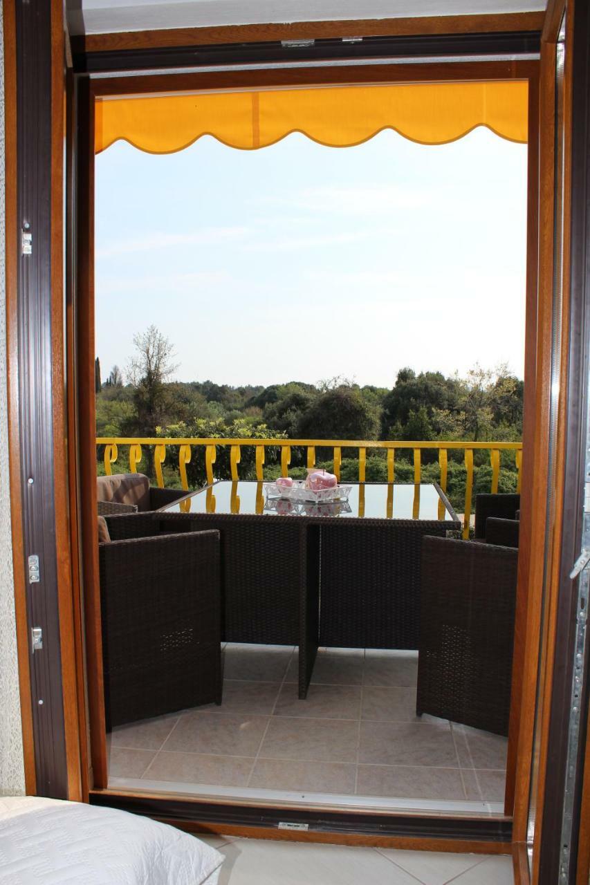 Apartman Sasa Rovigno Esterno foto